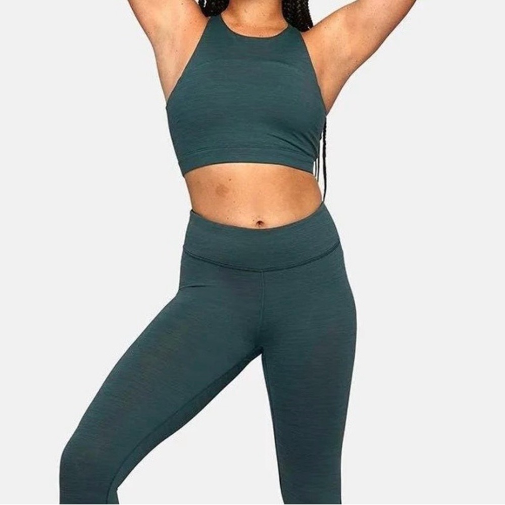Outdoor voices bra green xs